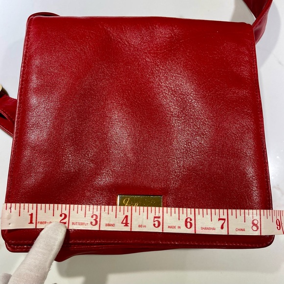 FRED HAYMAN Beverly Hills Crossbody Leather bag, flap over, Red - Picture 5 of 15